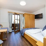 Michis 3* Flachau